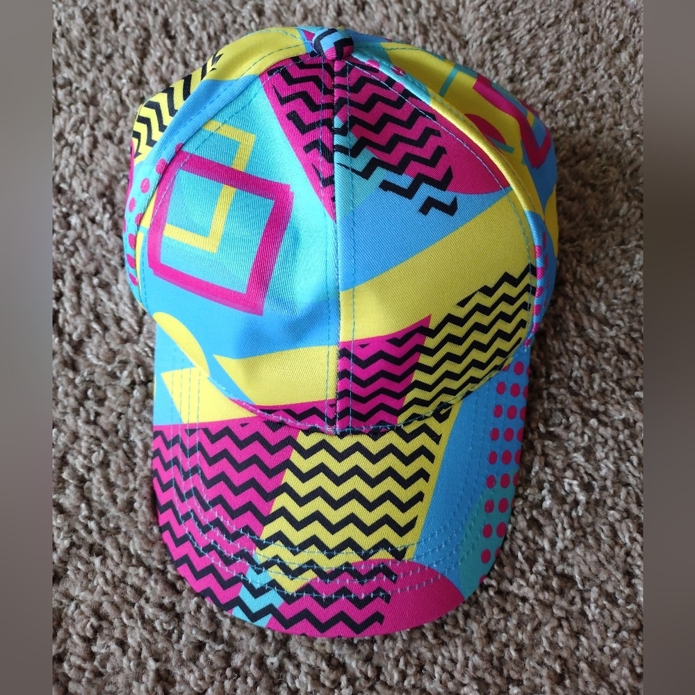 Retro Geometric Pattern Baseball Cap NWOT - Picture 10 of 10